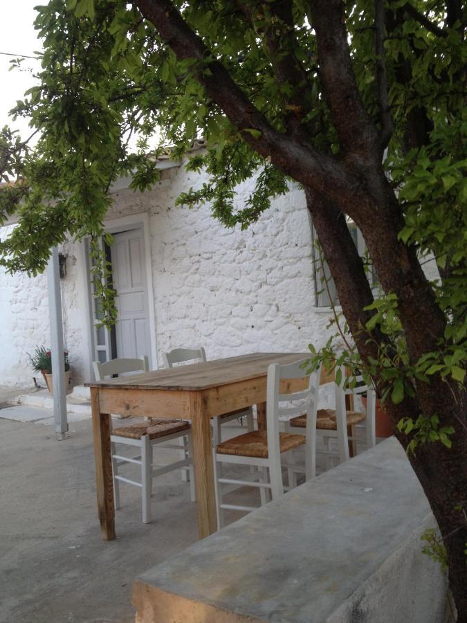 Aνεξάρτητη Παραδοσιακή Πέτρινη Κατοικία Corinth Exteriér fotografie