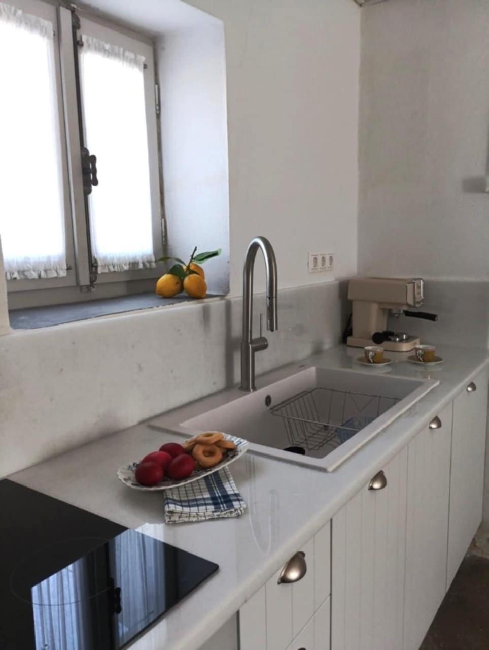 Aνεξάρτητη Παραδοσιακή Πέτρινη Κατοικία Corinth Exteriér fotografie